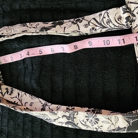 Whimsigoth Floral Bat Tote Bag - Picture 5 of 7